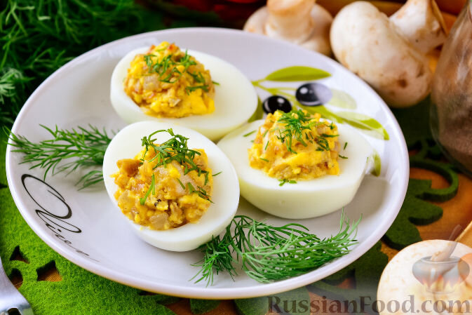 Яйца фаршированные: универсальная закуска для вашего стола
