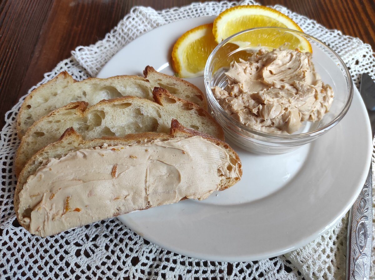 Сладкая намазка из ряженки — отличный способ разнообразить завтрак