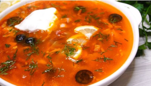 Идеальная солянка: как побаловать себя вкусом и настроением