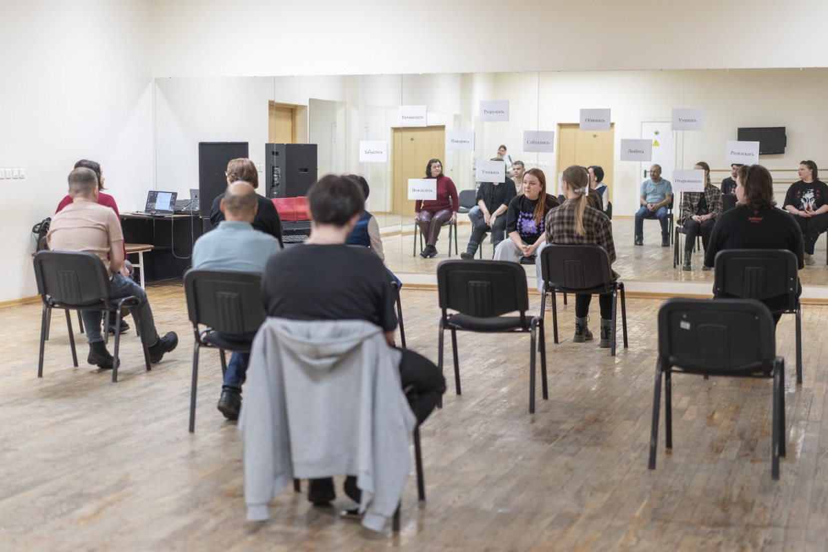 Нарьянмарцы впервые приняли участие в акции «Ночь театрального искусства» Нарьянмарцы впервые приняли участие в акции «Ночь театрального искусства»