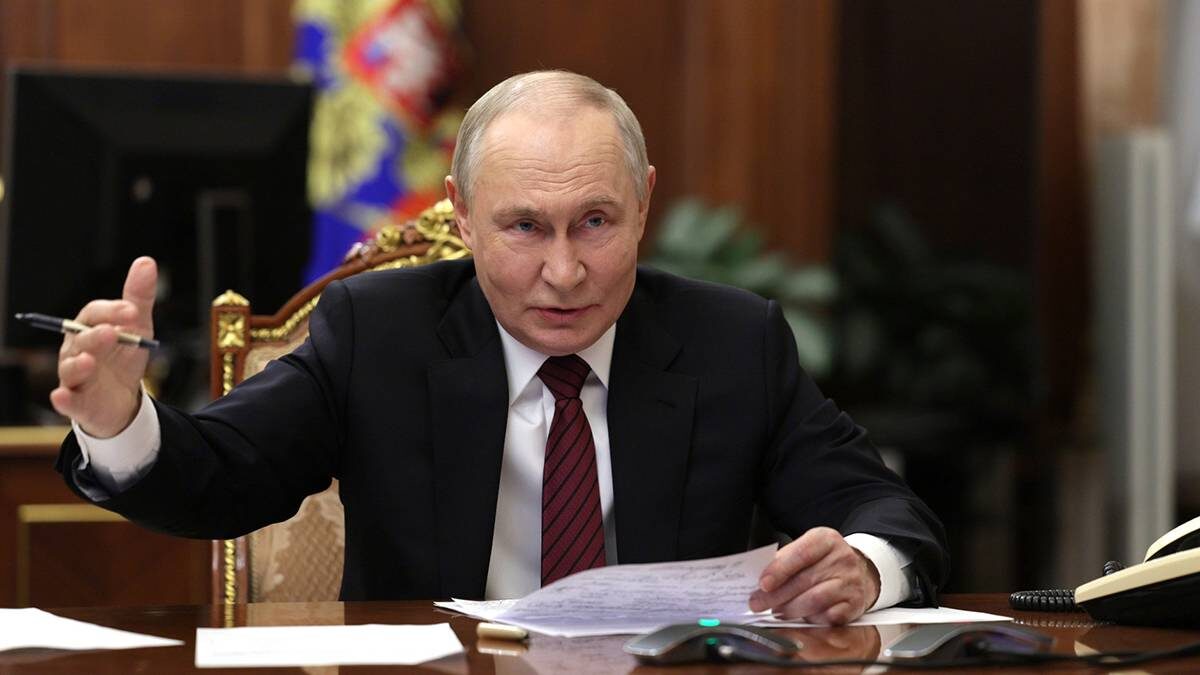 Путин утвердил закон об уведомлении россиян о розыске через МВД и «Госуслуги»