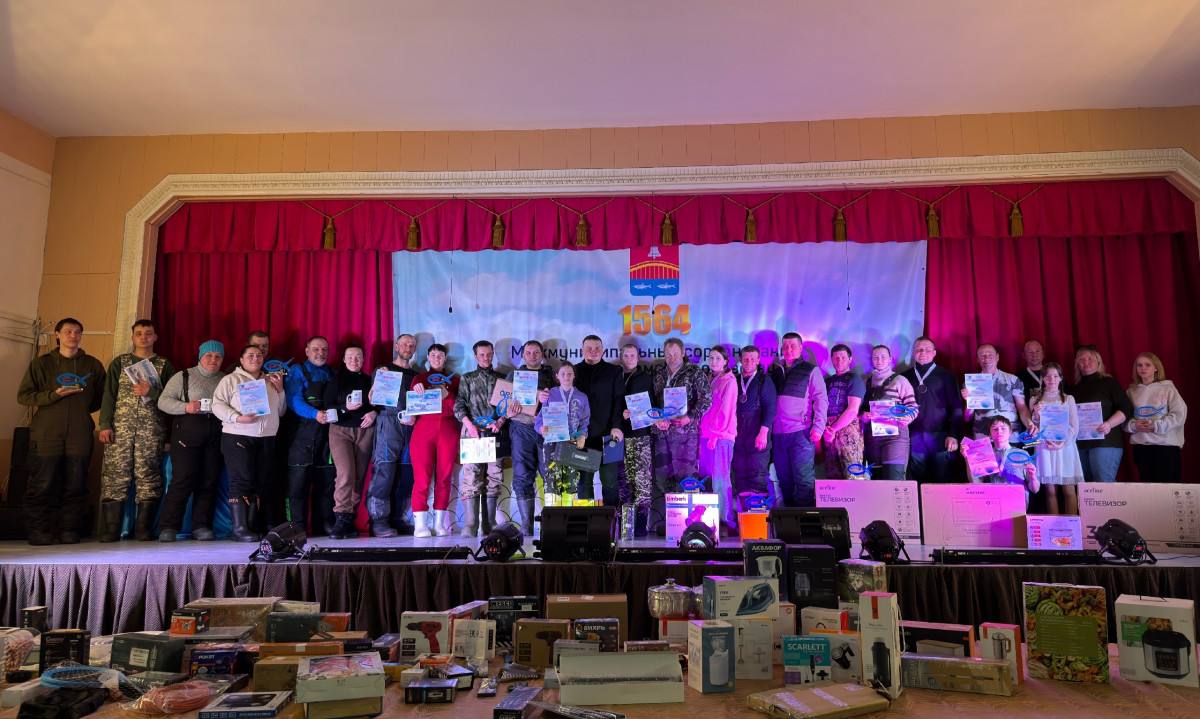 Зимняя рыбалка «Золото Печоры» в Великовисочном собрала более сотни участников