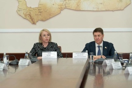 Ирина Гехт: Сегодня провели выездное совещание Комитета Совета Федерации по федеративному устройству, региональной политике, местному самоуправлению и делам Севера