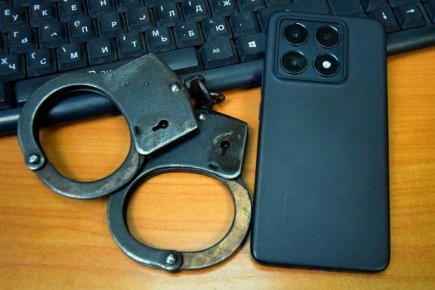 В НАО полицейские пресекли незаконный оборот банковских карт и платёжных реквизитов