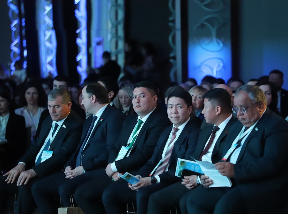 Артём Туров: Город-герой Минск принял "Большую туристическую неделю" стран содружества Артём Туров: Город-герой Минск принял "Большую туристическую неделю" стран содружества