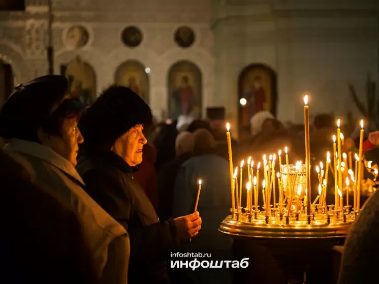 РПЦ советует соблюдать умеренность в сладостях на Новый год
