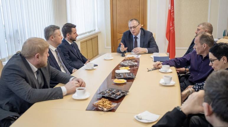 Депутаты Архангельской городской думы изучили опыт Нарьян-Мара в сфере ЖКХ Депутаты Архангельской городской думы изучили опыт Нарьян-Мара в сфере ЖКХ