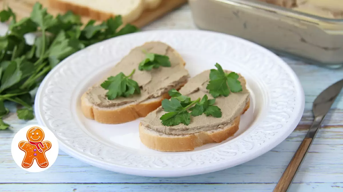 Как приготовить домашний паштет из куриной печени