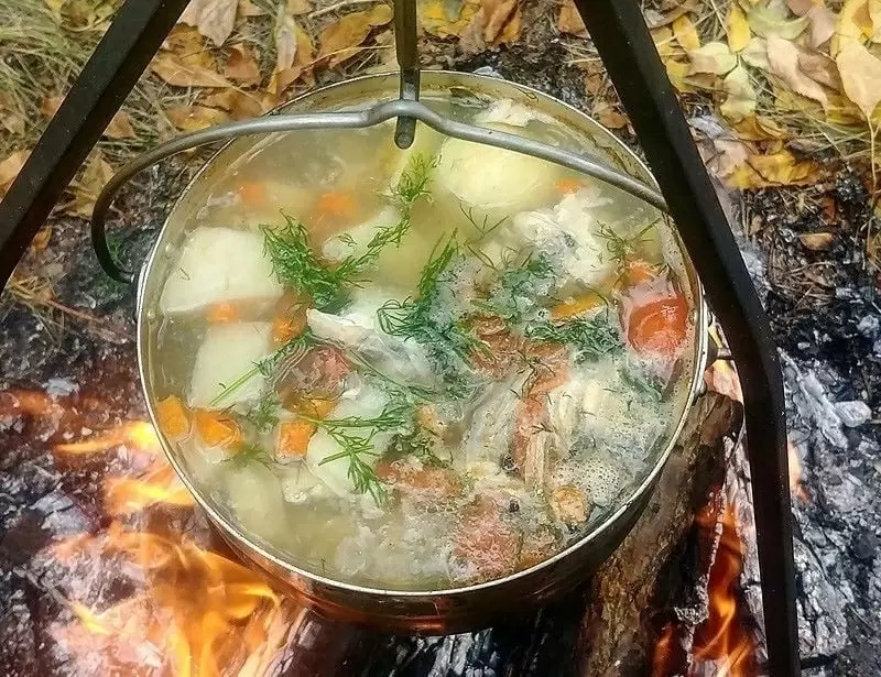 Секреты бабушкиной кухни: Как приготовить уху и паштет