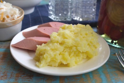 Нежное картофельное пюре с брынзой: захватывающий вкус в каждой ложке