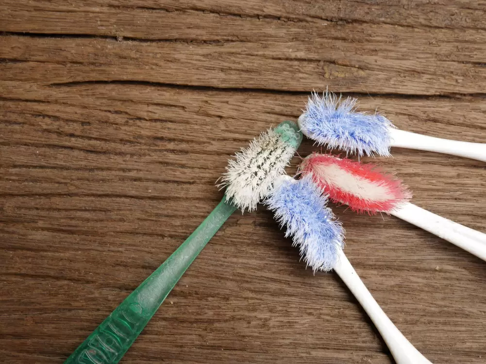 Секреты борьбы с зубным налетом: советы по уходу за ротовой полостью