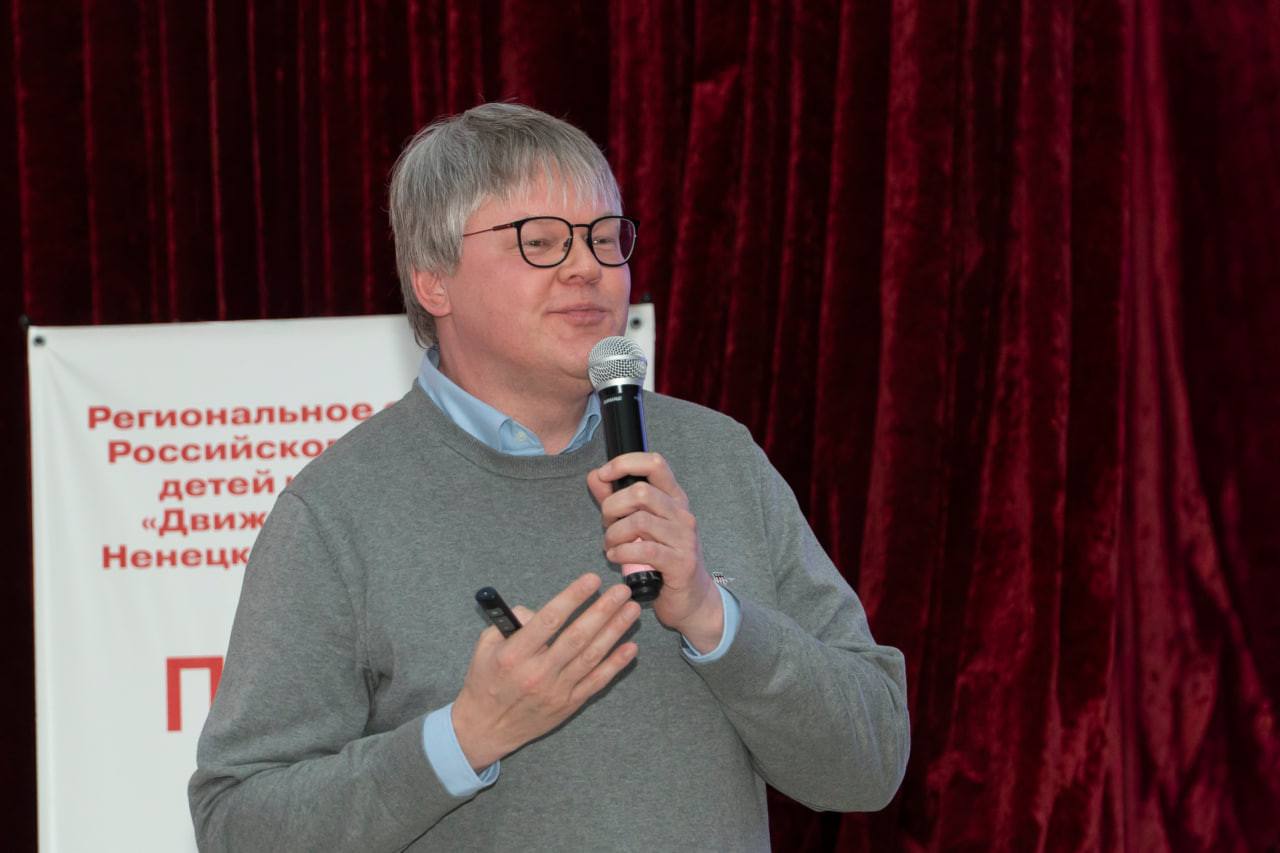 Для старшеклассников Нарьян-Мара провели профориентационную встречу с представителем УГМУ Для старшеклассников Нарьян-Мара провели профориентационную встречу с представителем УГМУ