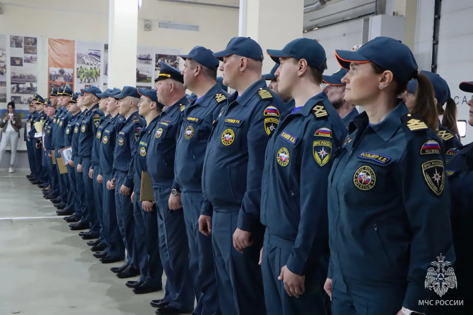 Руководство МЧС России с рабочей поездкой в Руководство МЧС России с рабочей поездкой в