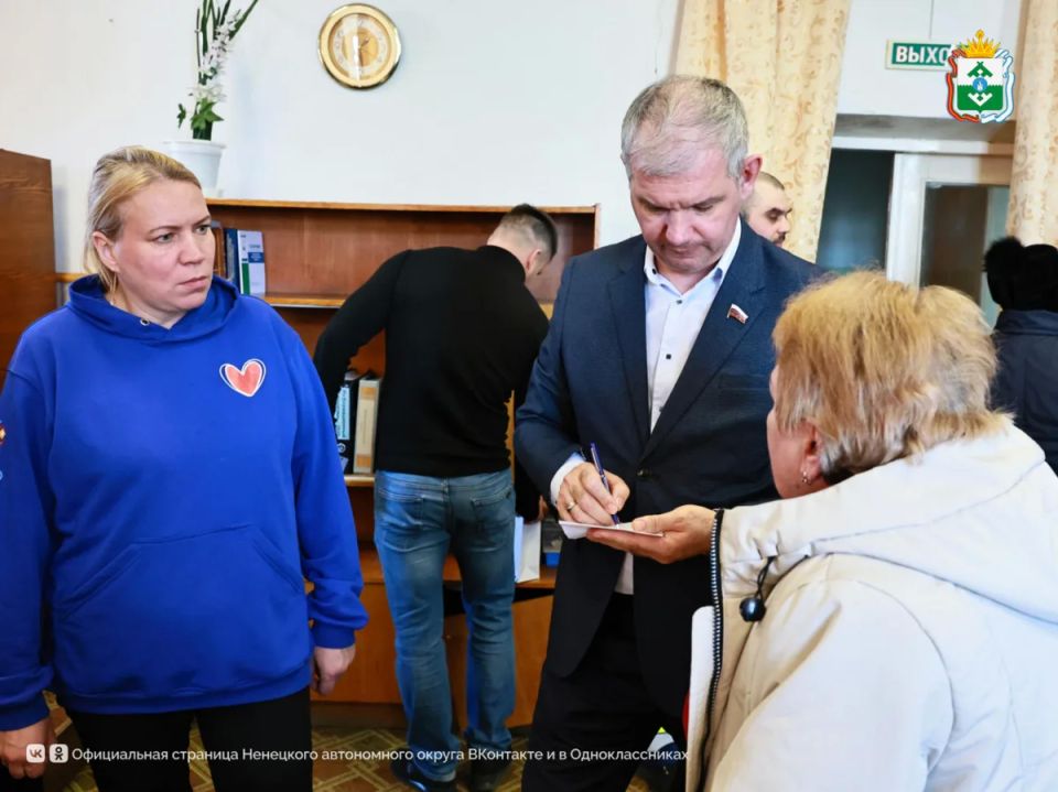 Губернатор НАО Ирина Гехт с рабочей поездкой посетила Амдерму и Варнек Губернатор НАО Ирина Гехт с рабочей поездкой посетила Амдерму и Варнек
