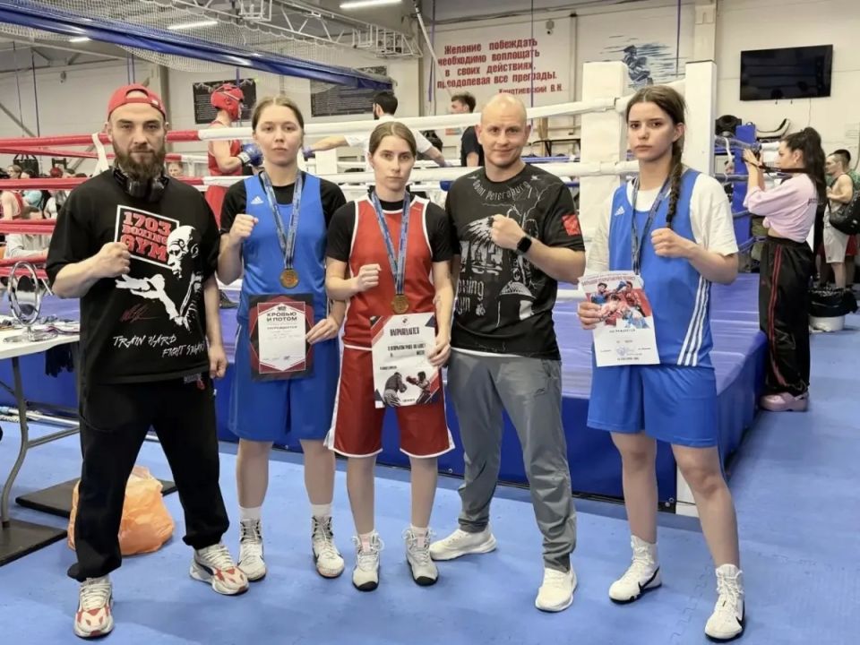 Спортсменки из НАО блестяще выступили на боксерском турнире в Санкт-Петербурге