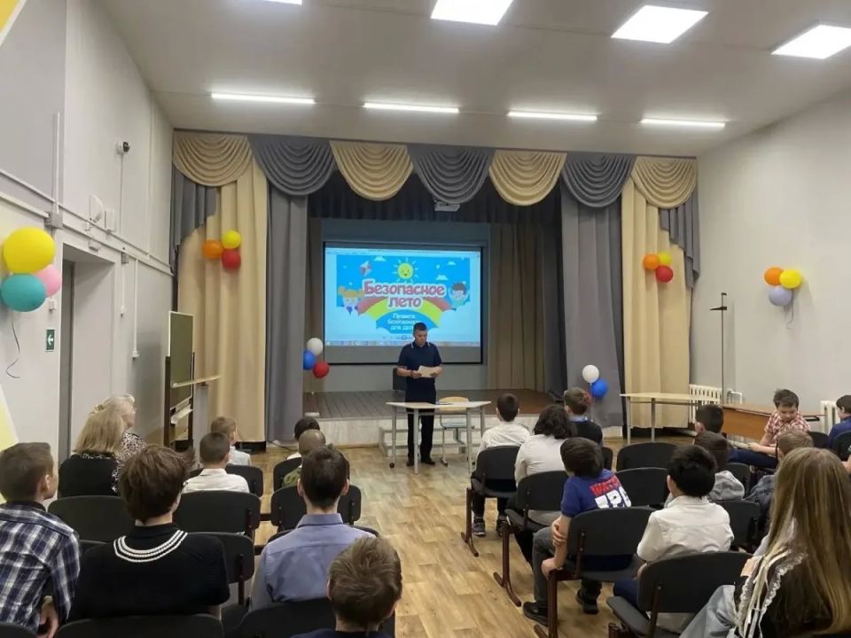Полиция НАО проводит уроки безопасности для школьников
