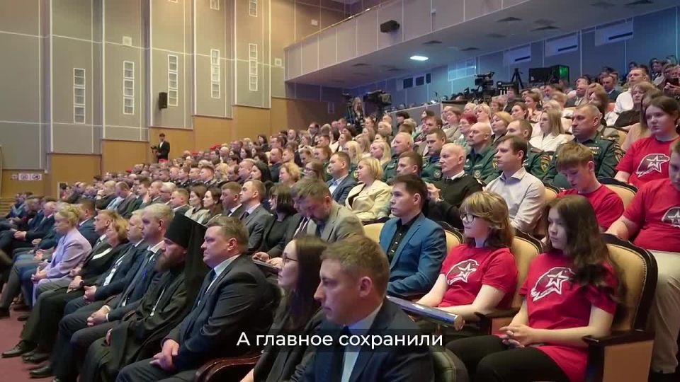 Ирина Гехт: Сегодня представила доклад о работе нашей команды в 2025 году депутатам окружного Собрания и жителям НАО