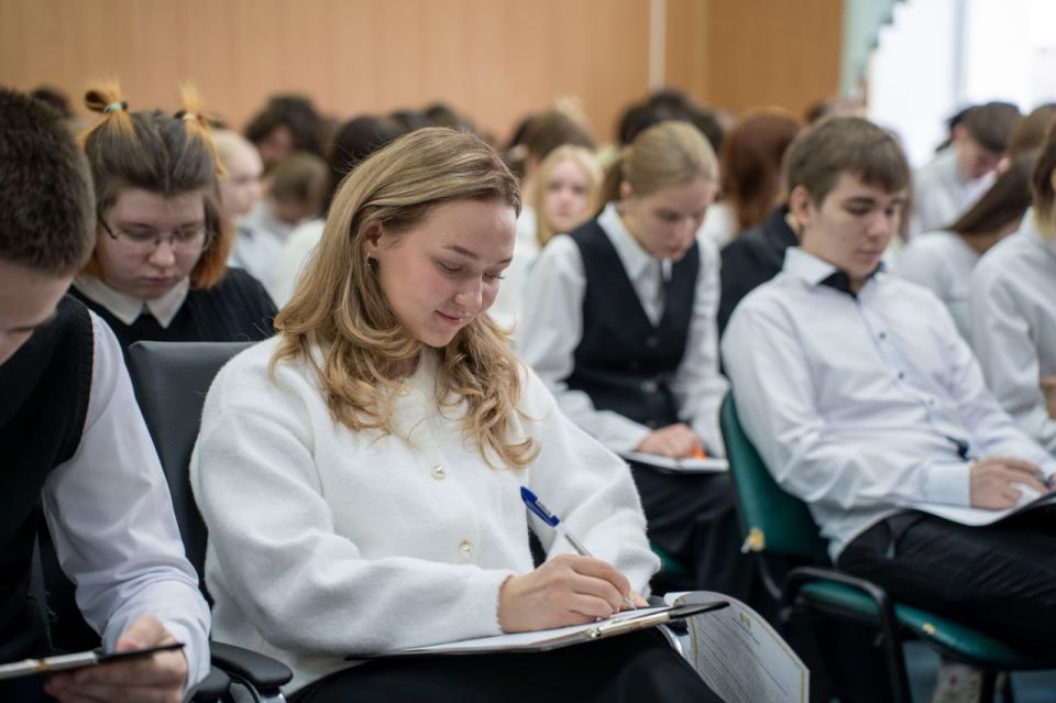 В НАО студенты написали агродиктант В НАО студенты написали агродиктант