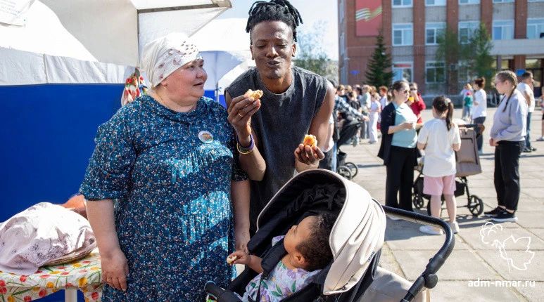 В Нарьян-Маре отметили День соседей В Нарьян-Маре отметили День соседей