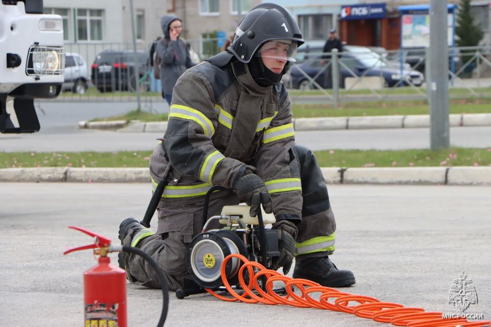 Показательные выступления на площади Марад' Сей Показательные выступления на площади Марад' Сей