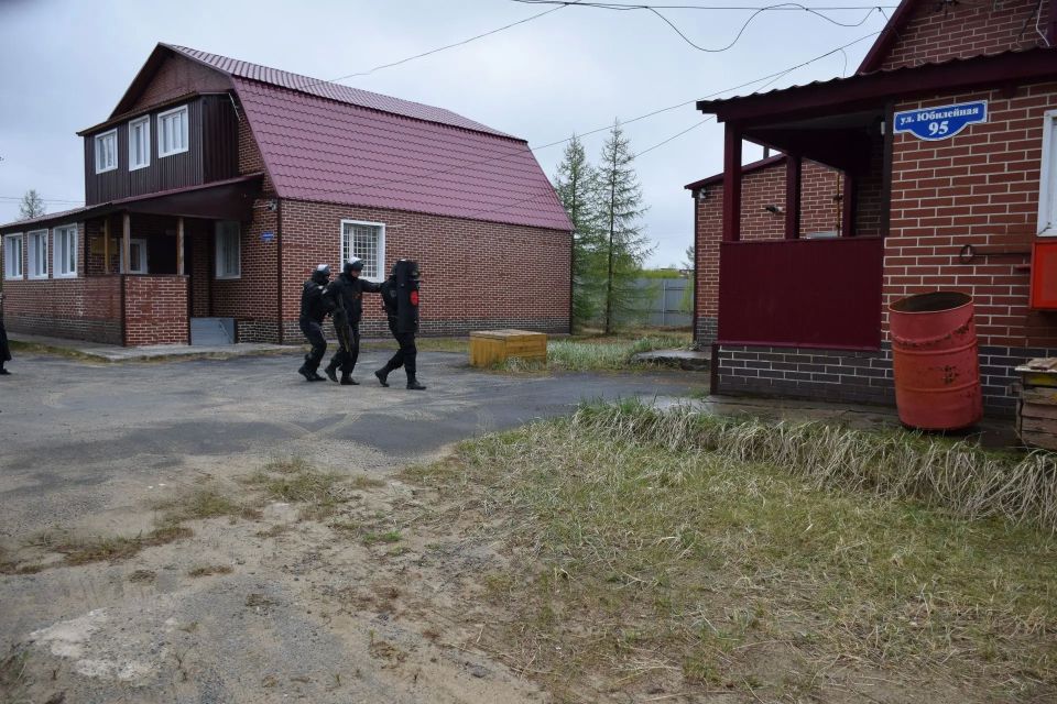 В НАО проведена плановая антитеррористическая тренировка В НАО проведена плановая антитеррористическая тренировка