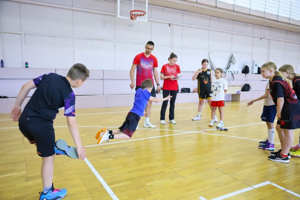 В НАО продолжают работать летние площадки для детей В НАО продолжают работать летние площадки для детей