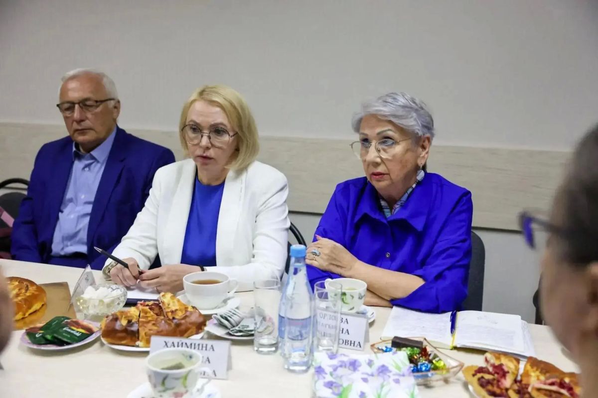 Губернатор НАО Ирина Гехт обсудила планы с ветеранским активом