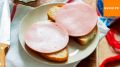 Молочная колбаса: ностальгия по советским breakfasts в 2025 году