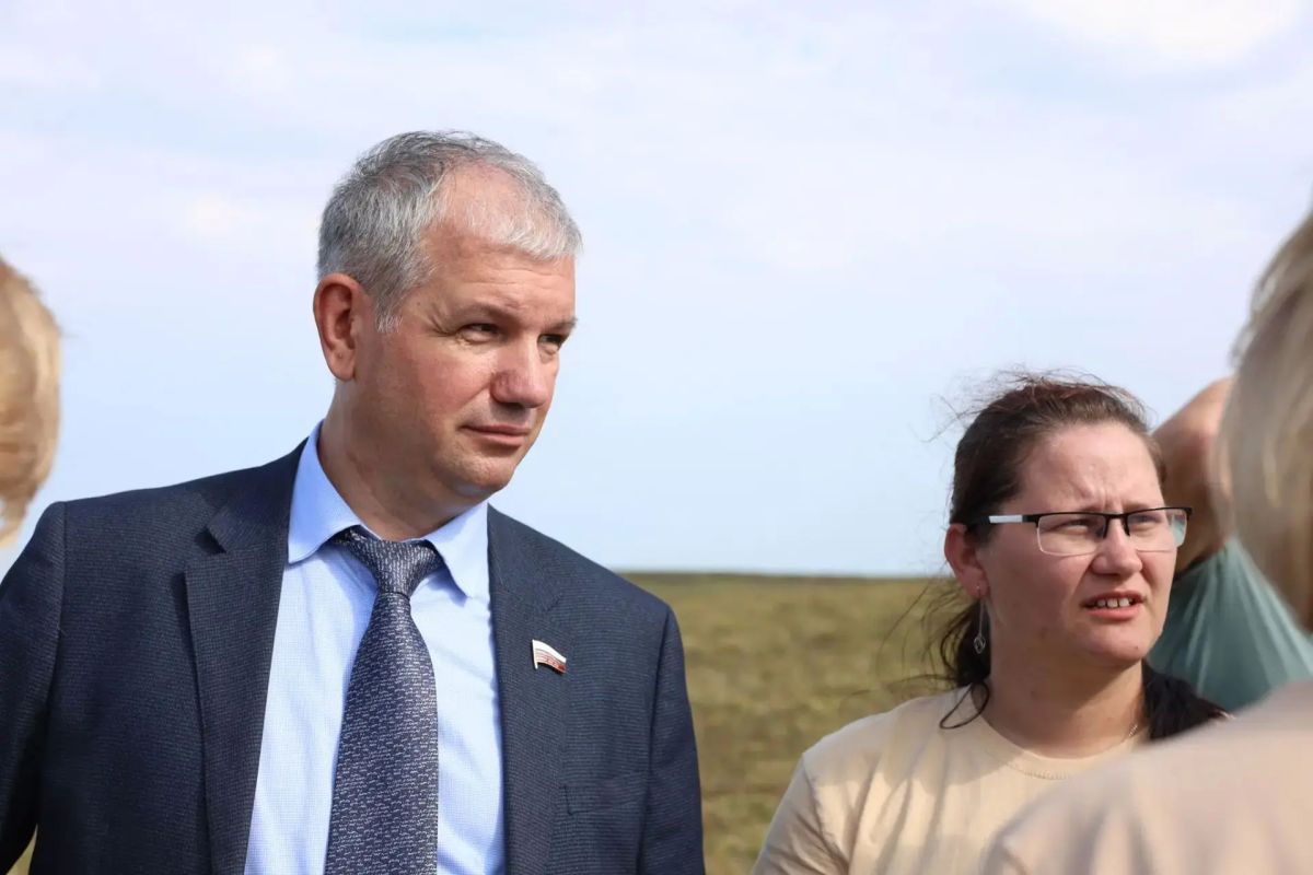 Ирина Гехт: Посетила стойбище оленеводов сельскохозяйственного производственного кооператива «Рассвет Севера» Ирина Гехт: Посетила стойбище оленеводов сельскохозяйственного производственного кооператива «Рассвет Севера»