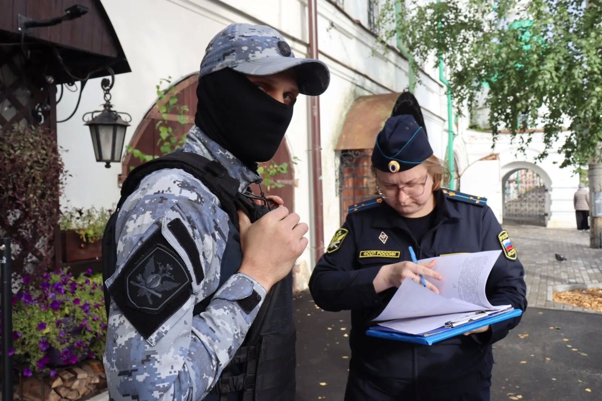 Судебные приставы опечатали ресторан «Почтовая контора» в Архангельске на 90 дней Судебные приставы опечатали ресторан «Почтовая контора» в Архангельске на 90 дней