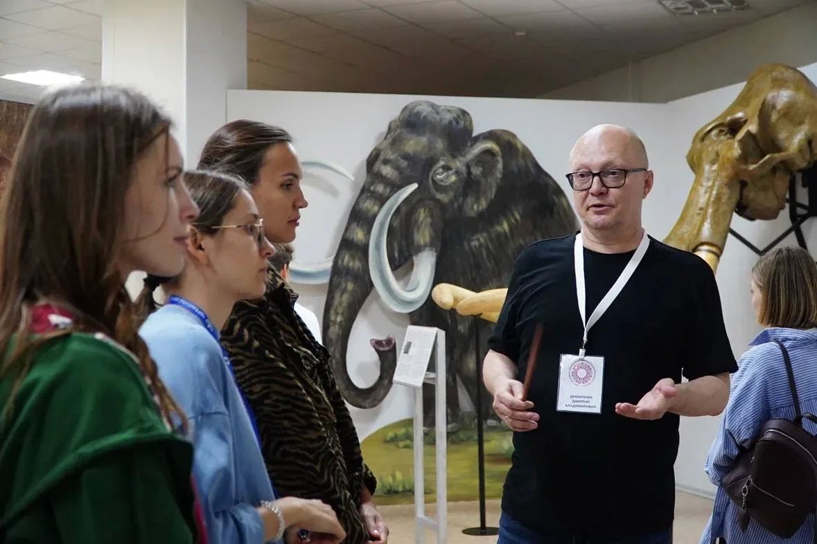 Участники форума «Арктика. Лед тронулся» разработают арктический стандарт качества жизни Участники форума «Арктика. Лед тронулся» разработают арктический стандарт качества жизни