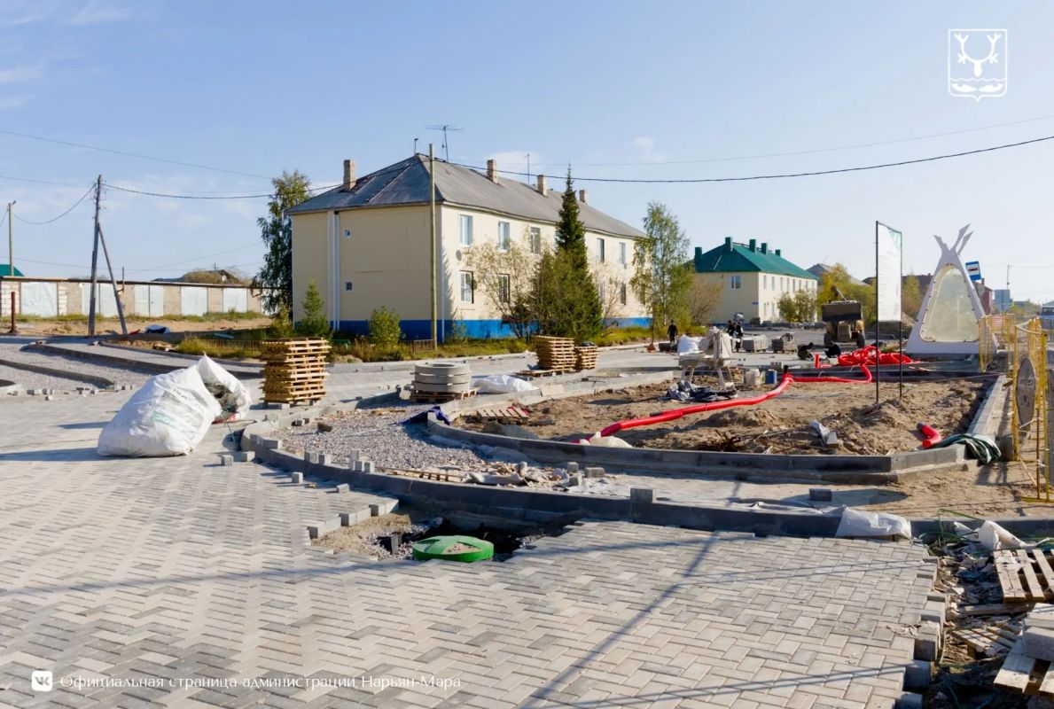 Работы по обустройству общественных территорий в Нарьян-Маре продолжаются Работы по обустройству общественных территорий в Нарьян-Маре продолжаются