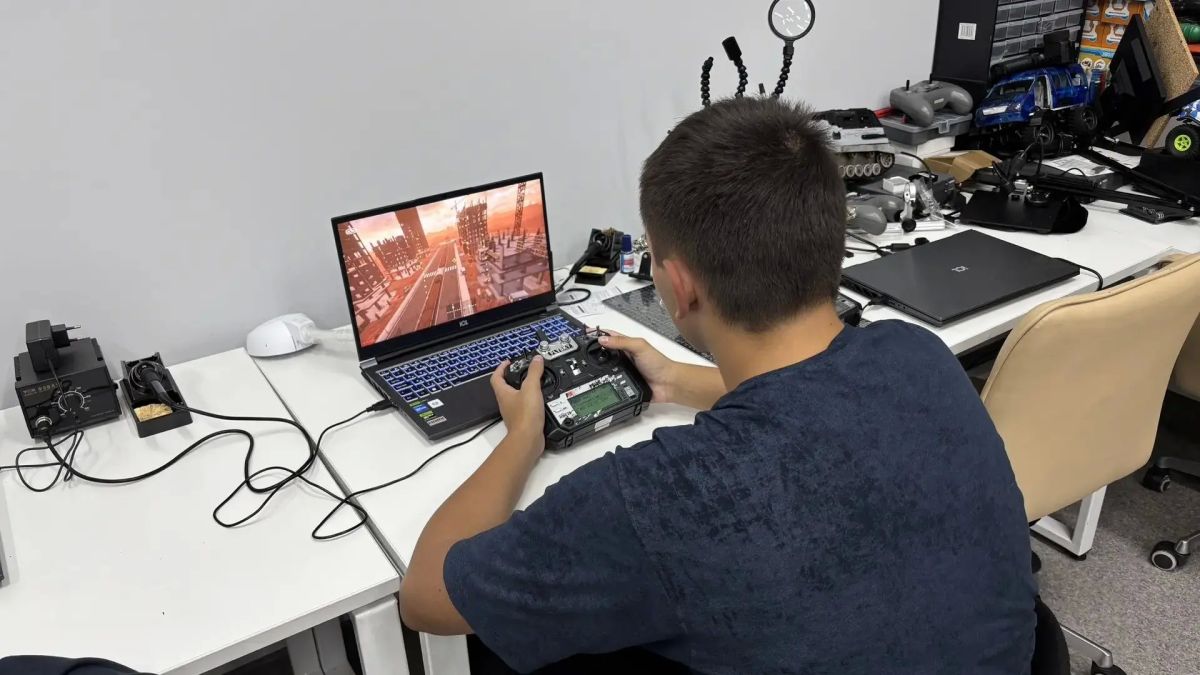 Команда из НАО впервые представит регион в финале Всероссийской игры «Семейная зарница» Команда из НАО впервые представит регион в финале Всероссийской игры «Семейная зарница»
