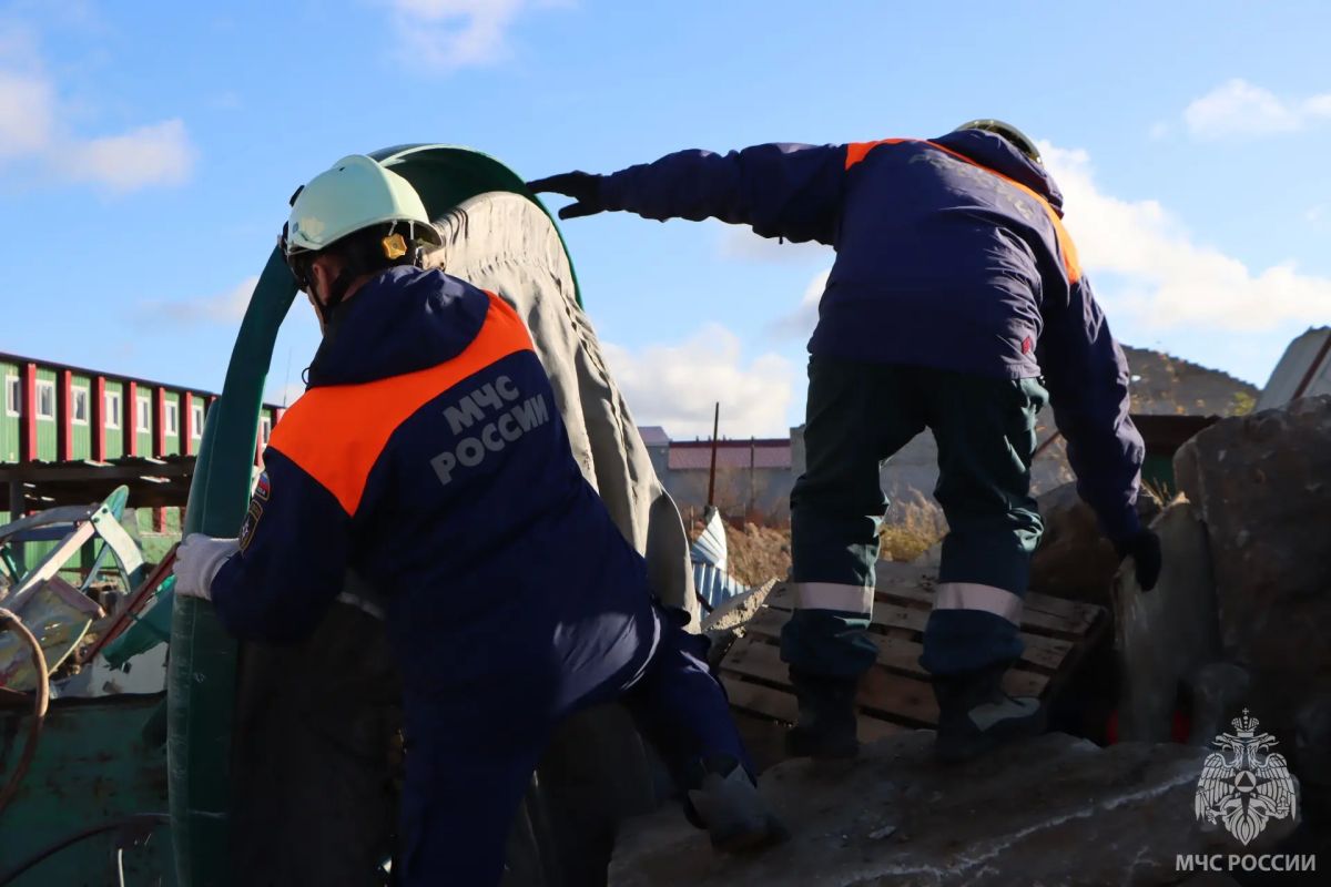 Спасение из-под завалов. В Нарьян-Маре состоялась тренировка Ненецкого АКАСЦ МЧС России по ликвидации последствий чрезвычайных ситуаций техногенного характера Спасение из-под завалов. В Нарьян-Маре состоялась тренировка Ненецкого АКАСЦ МЧС России по ликвидации последствий чрезвычайных ситуаций техногенного характера